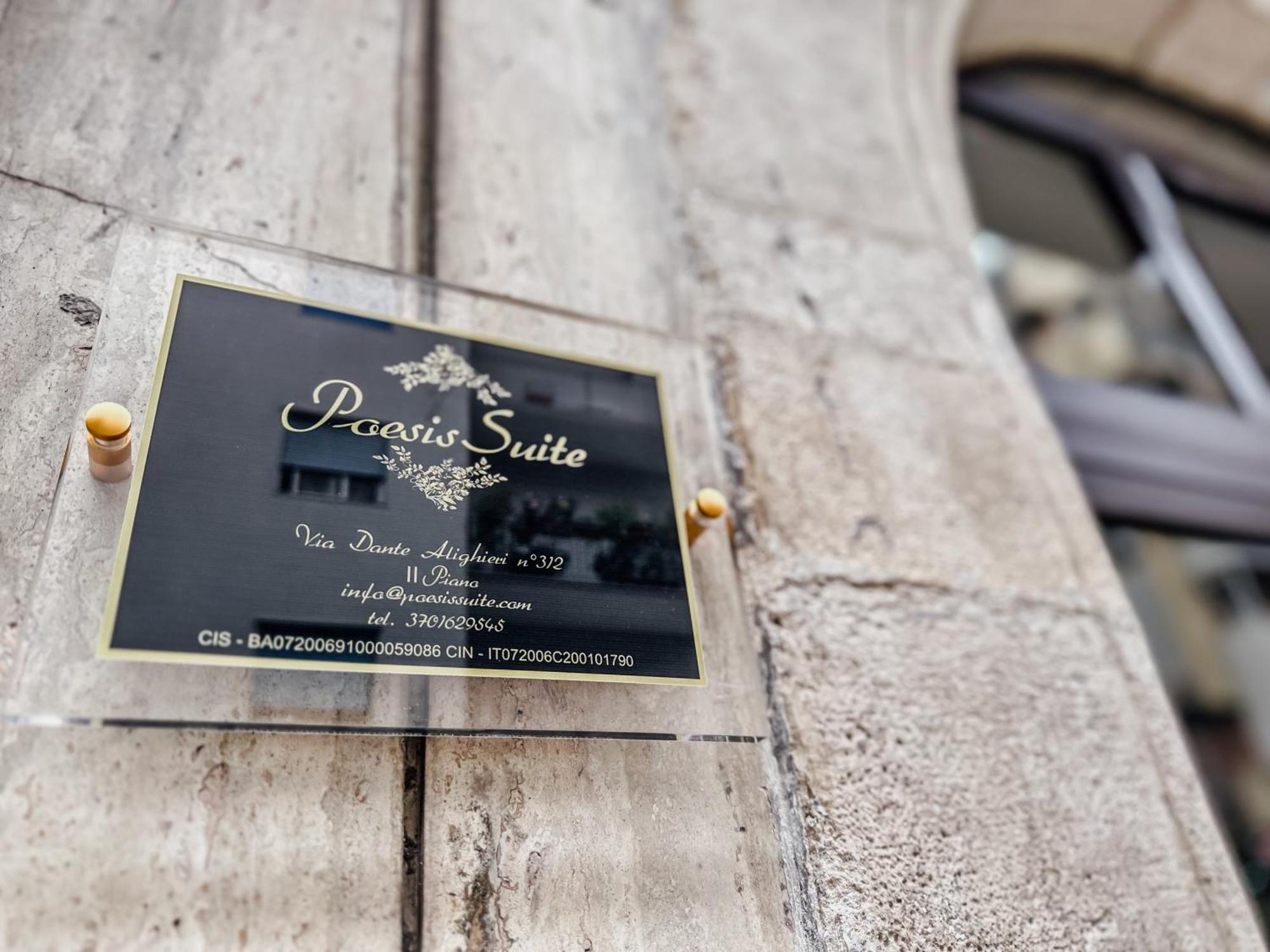 Poesis Suite Bari Buitenkant foto